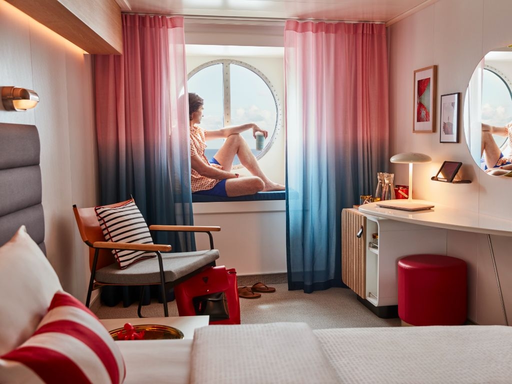 SCARLET LADY VIRGIN VOYAGES VIRGIN CRUISES CRUCEROS VIRGIN CRUCEROS PARA JOVENES CRUCEROS SOLO PARA ADULTOS ONLY ADULTS CRUISES CRUCEROS MILLENNIALS CRUCEROS VIRGIN VOYAGES CRUCEROS SCARLET LADY CRUCEROS VALIANT LADY CRUCEROS RESILIENT LADY CRUCEROS BRILLIANT LADY CRUCEROS VIRGIN #ScarletLady #ValiantLady #ResilientLady #BrilliantLady #Cruises #VirginVoyages #Mediterranean #Caribbean #Australia #Sydney #VirginVoyages #VirginCruises